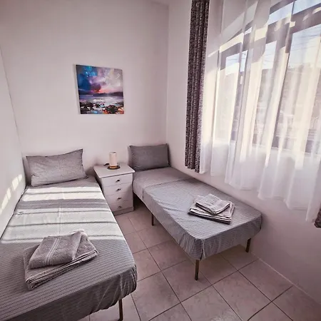 Vicar Beach House Qrendi Exterior photo